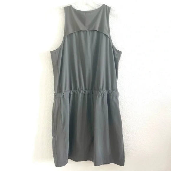 Athleta Gray/Green Sleeveless Athletic Dress - Picture 2 of 3